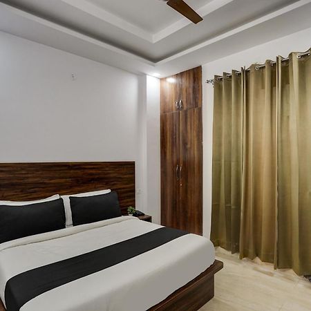 Townhouse Cloud Bay Hotel Gurgaon Eksteriør billede